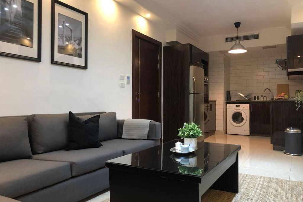 Luxury Apartment In Awesome Location In Amman Bagian luar foto